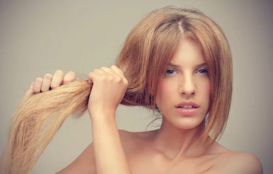 Волосы стали ломкими: поможет ли лечение в домашних условиях? Ломкие волосы: лечение дома разными способами