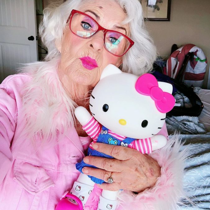 90-летняя бабушка с миллионами подписчиками в инстаграме готова бросить вызов звездам первой величины!