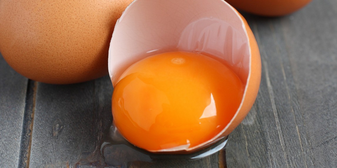 Яйца помогут избежать износа коленных суставов.